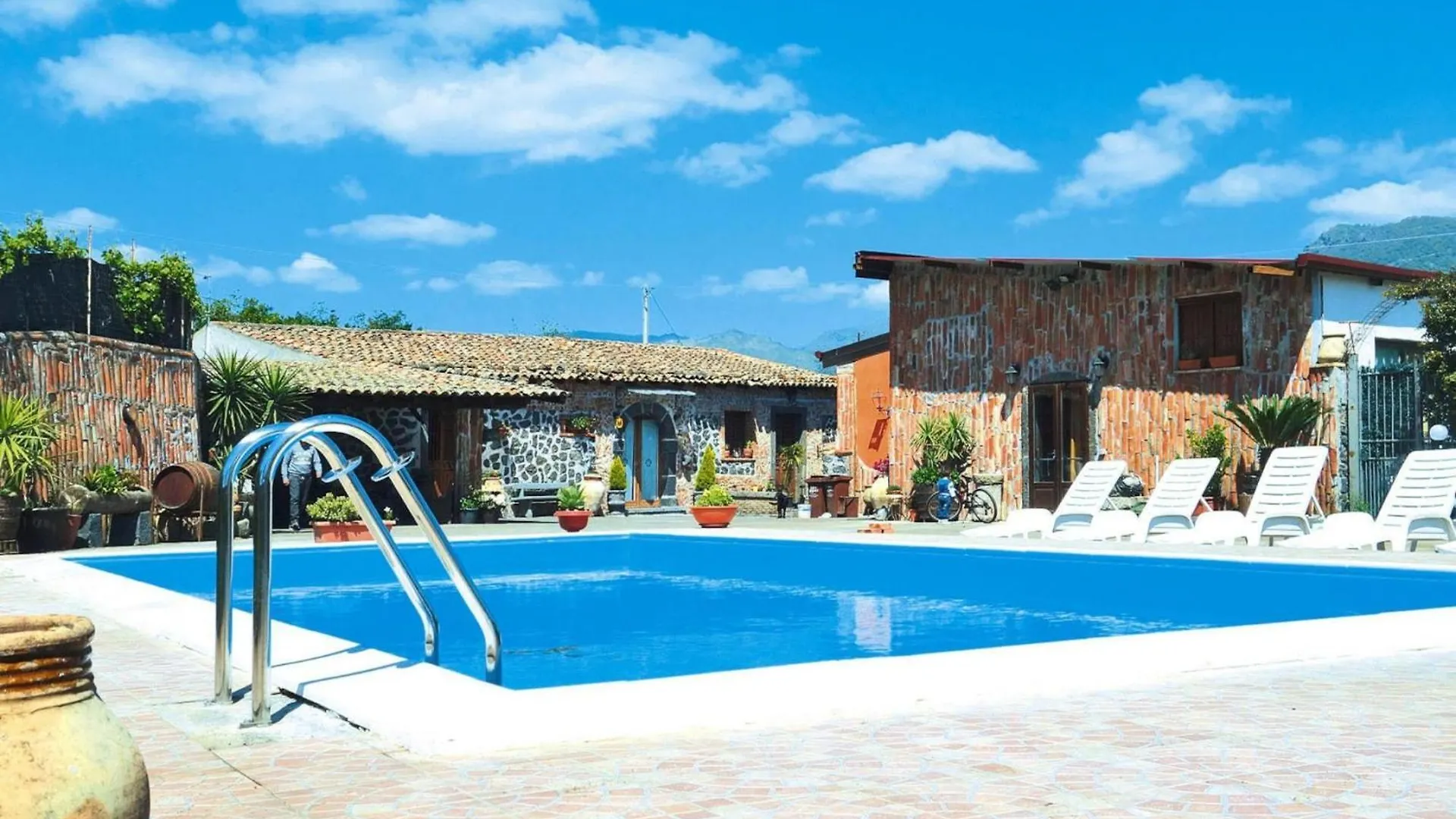Holiday Home Castiglione Di Sicilia 0*, Castiglione De Sicilia Italy
