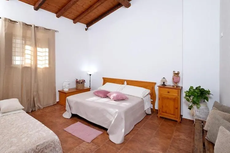Holiday Home Castiglione Di Sicilia Castiglione De Sicilia