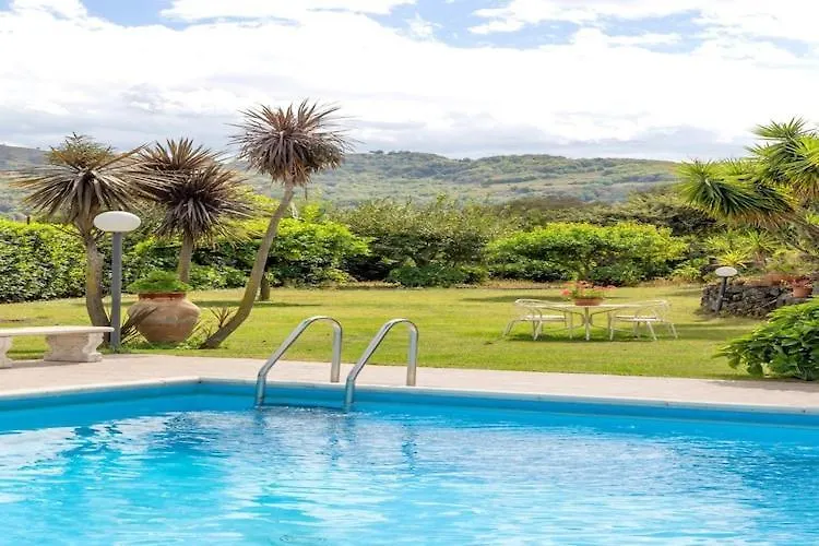 Holiday Home Castiglione Di Sicilia 0*, Castiglione De Sicilia Italy