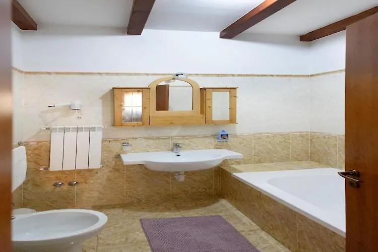 Holiday Home Castiglione Di Sicilia  Castiglione De Sicilia