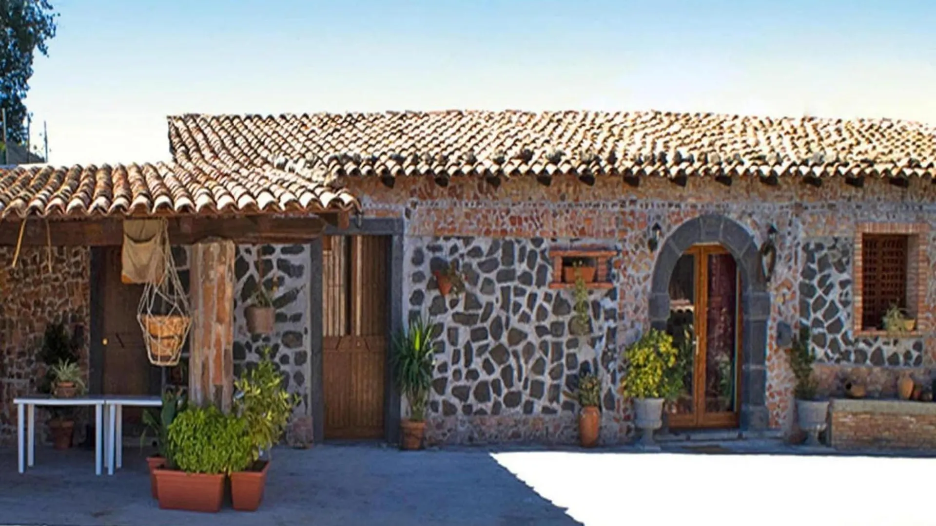 Holiday Home Castiglione Di Sicilia  Castiglione De Sicilia