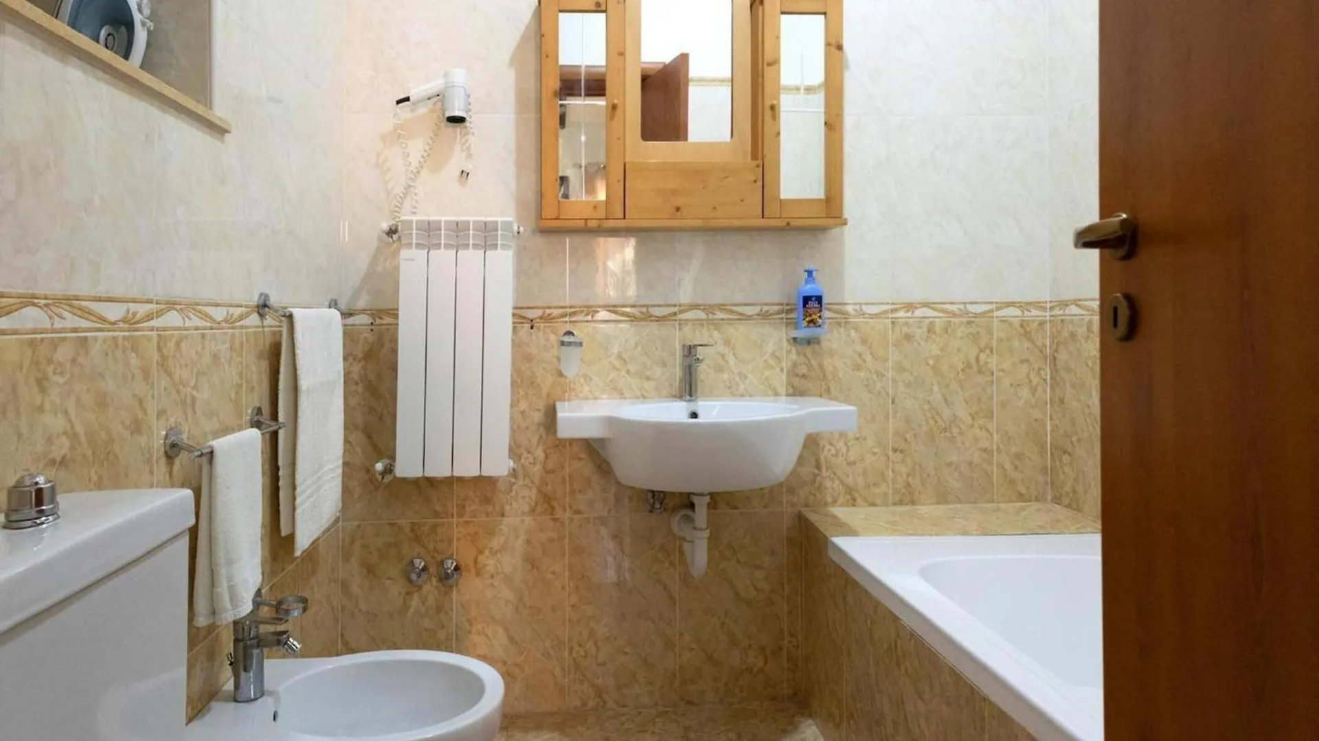 Holiday Home Castiglione Di Sicilia 0*, Castiglione De Sicilia